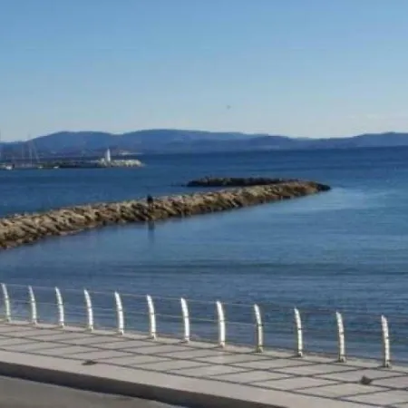 Le Zodiaque Ii 1 * Hyeres